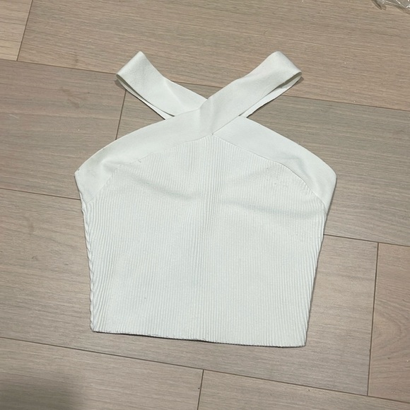 Aritiza Sculpt Knit Criss Cross Cropped Tank - Picture 2 of 4